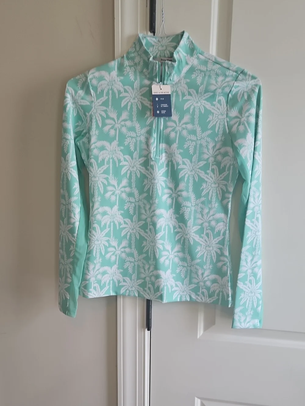 nwt ladies sz xs tommy bahama 1/2 zip pulliver active jacket long sleeved